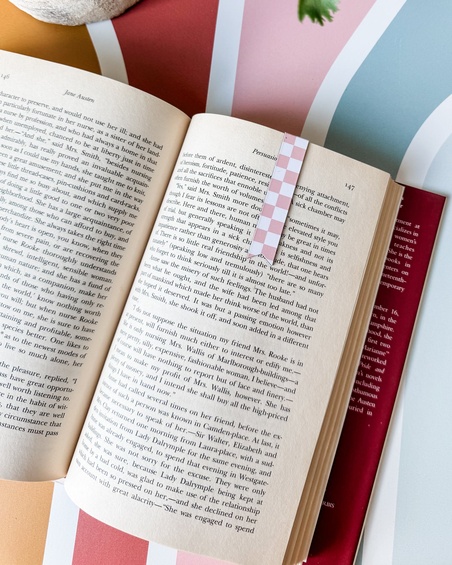 Checkerboard Magnetic Bookmark - Light Pink