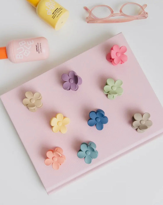 Mini Flower Claw Clips