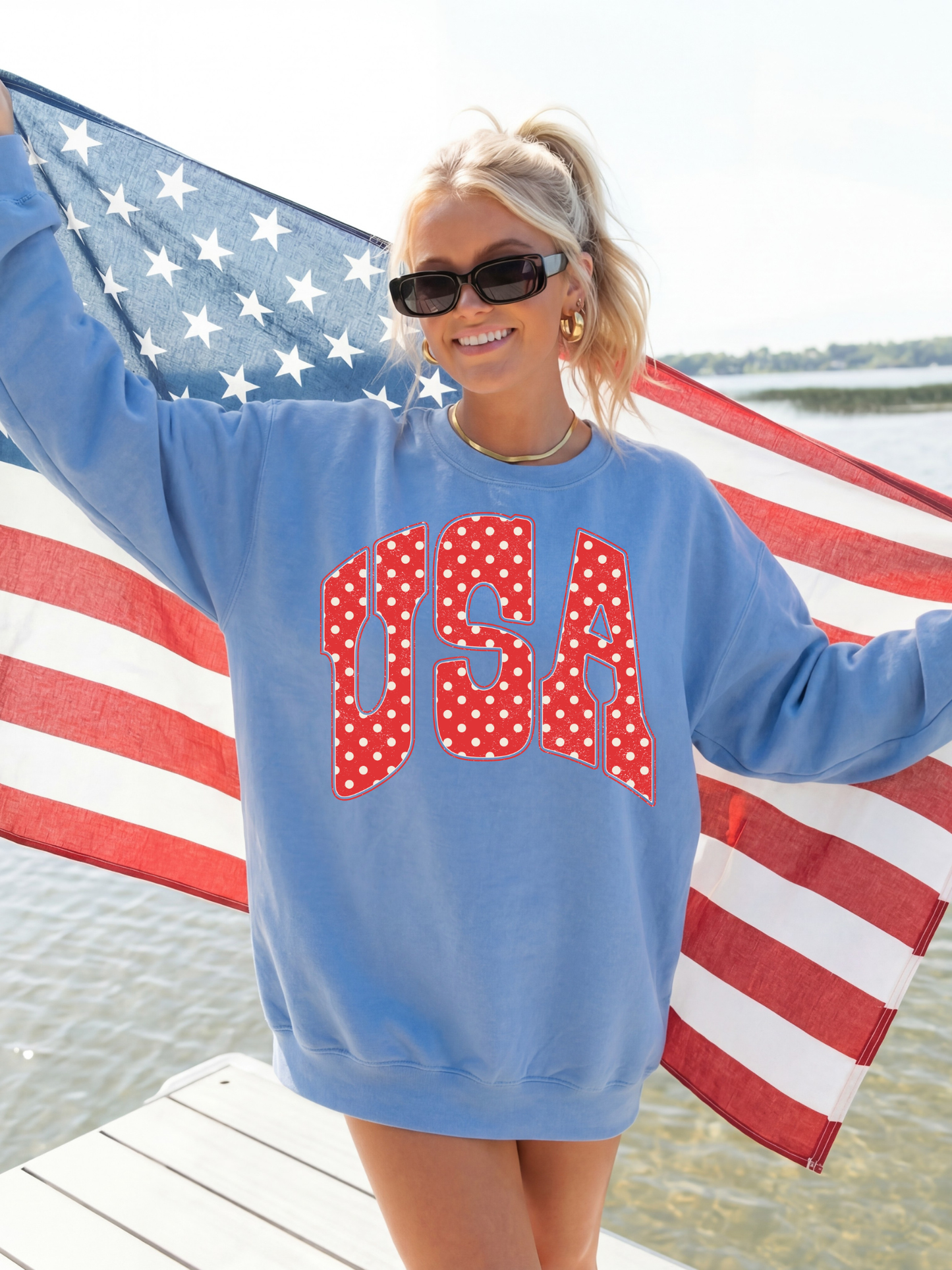 USA Crewneck - Red Polka Dots