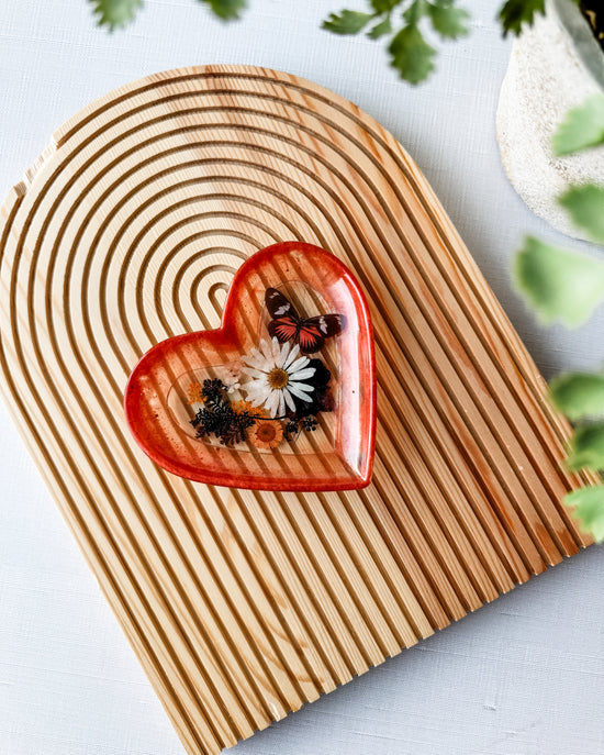 Resin Heart Trinket Dish