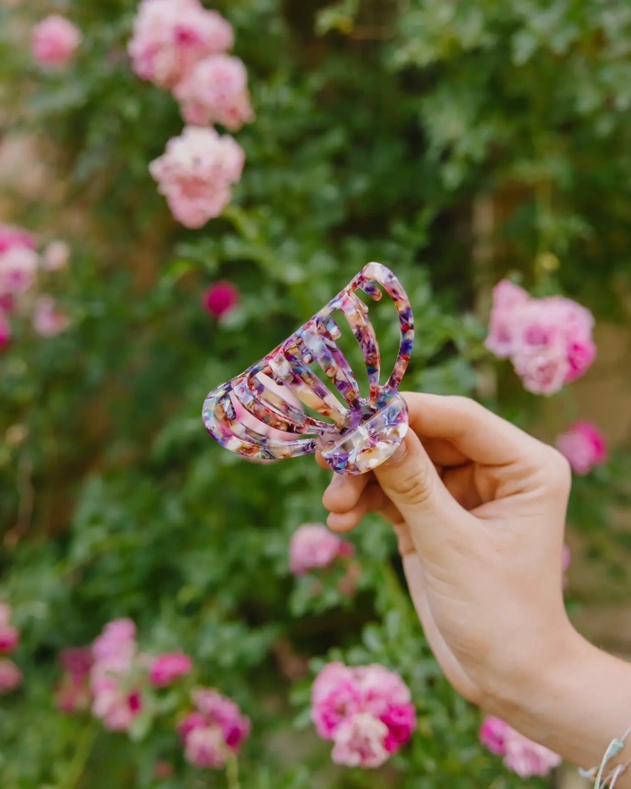 Carlisle Claw Clip Pre-Order