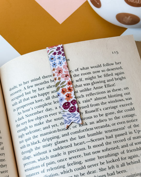 Countryside Blooms Magnetic Bookmark