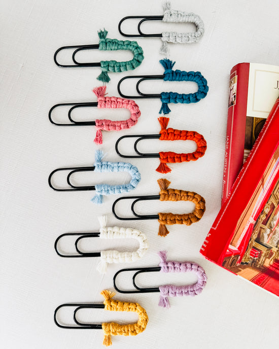 Macrame Paperclip Bookmarks - Black Paperclip