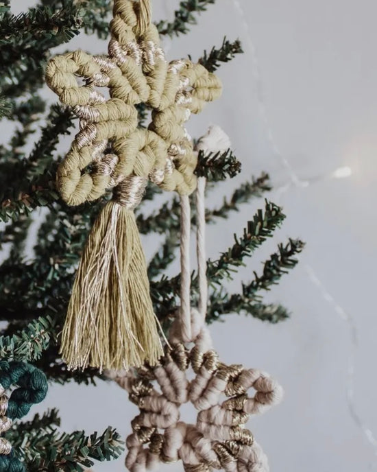 Macrame Star Ornament - Moon