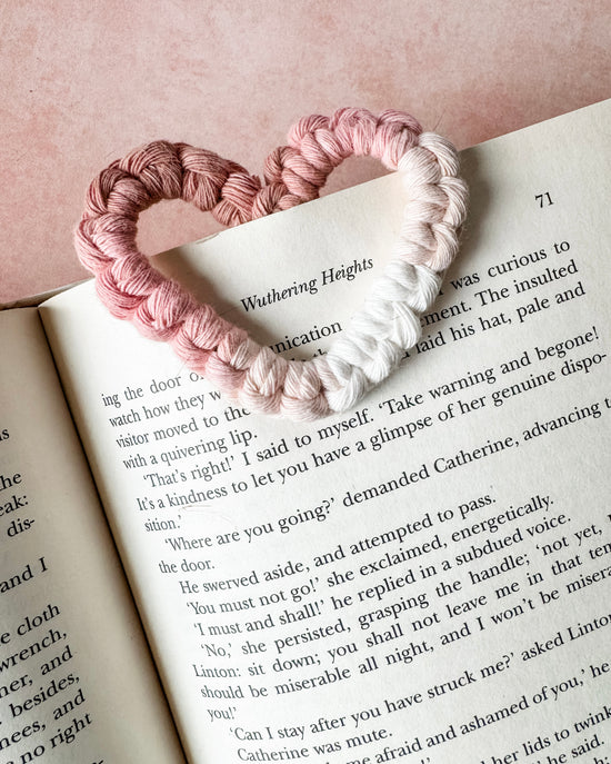 Macrame Heart Bookmark - Dusty Rose Ombre