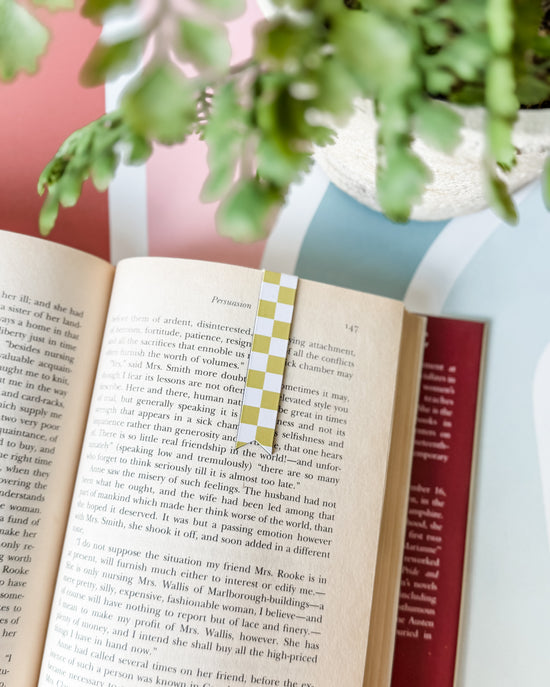 Checkerboard Magnetic Bookmark - Chartreuse